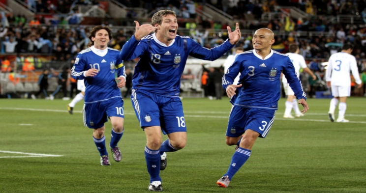 泰拉萨vs罗伊直播_无插件泰拉萨vs罗伊直播频道_免费泰拉萨vs罗伊直播在线观看-24直播